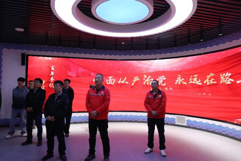1748489749195317.jpg 盐池湾管护中心与安南坝管护中心联合开展“联合共建促发展 观摩互学促提升”主题党日活动.jpg