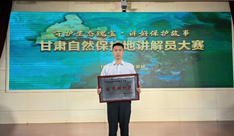 1760165956586732.jpg 5.jpg