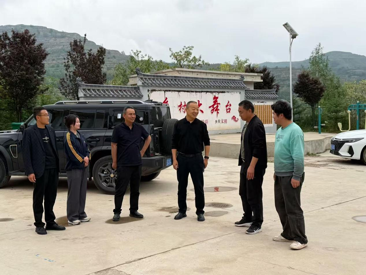 下沉帮扶一线 深耕乡村发展 2 .png