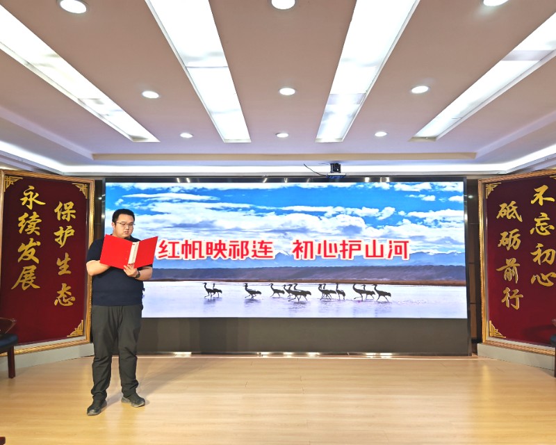 1782097416418751.jpg 王杰照片.jpg